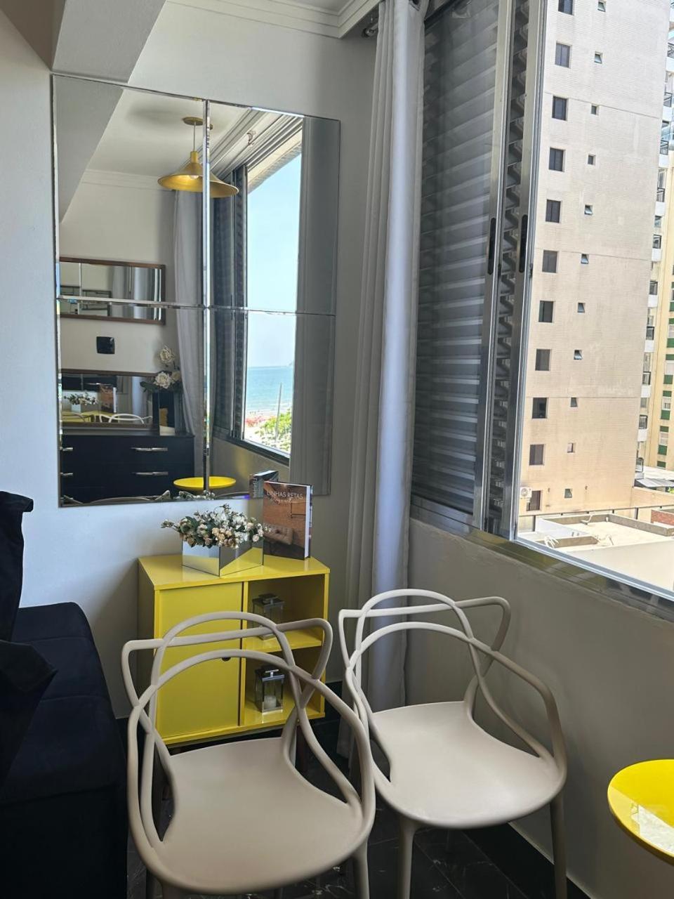 Apartamento Em Vista Mar *