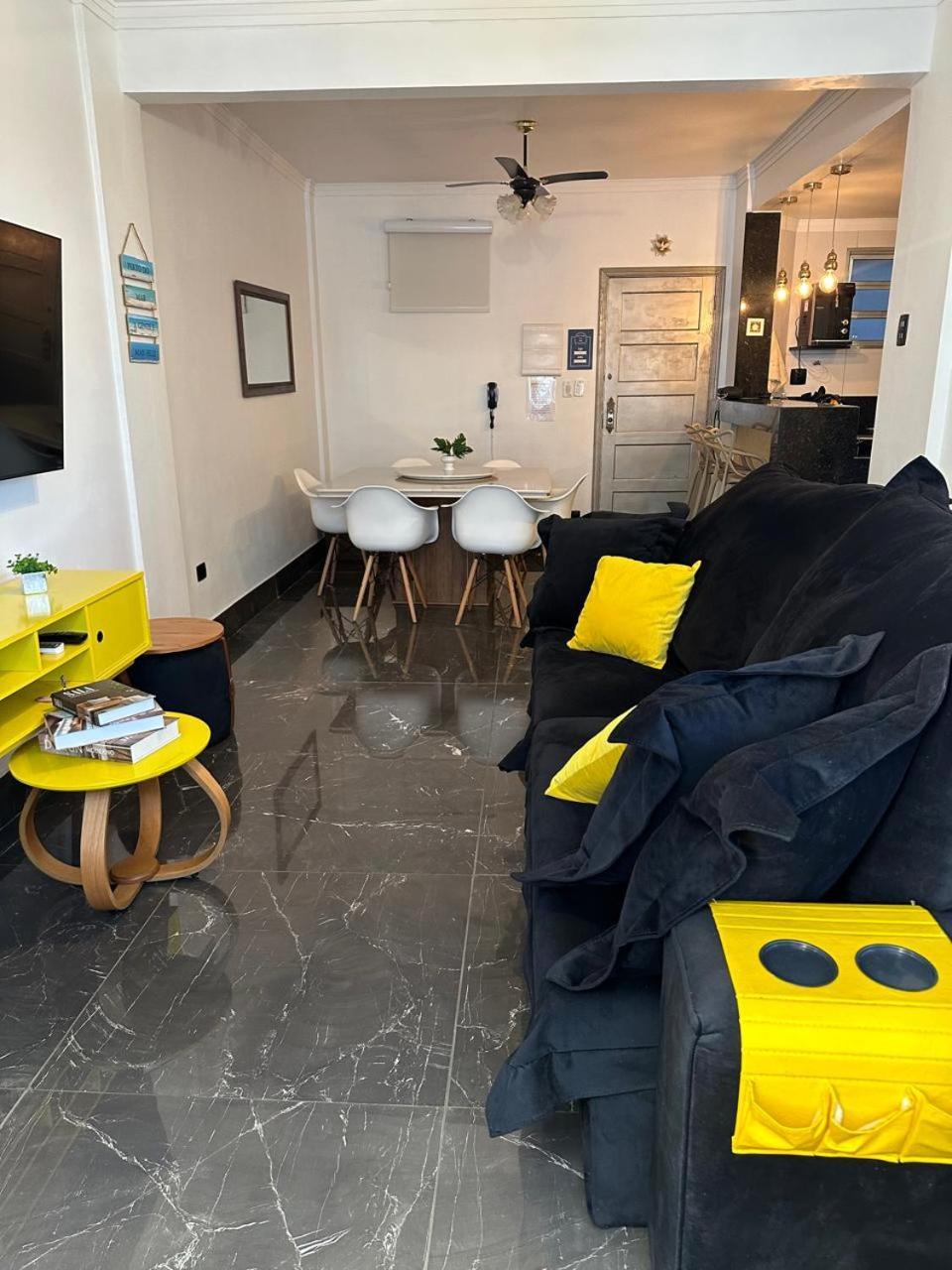 Apartamento Em Vista Mar *